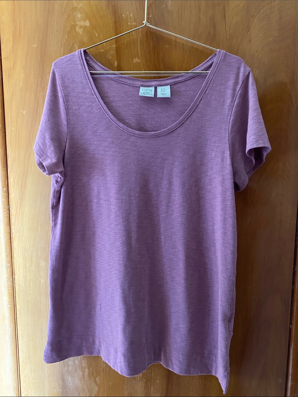 Lucy & Laurel Plum Scoop Neck Short Sleeve Tee